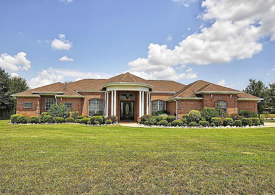 3635 Bernard Dr, Sealy, TX 77474 Zillow