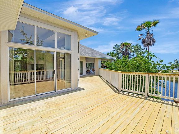 4th image of 7208 Bayshore Dr
