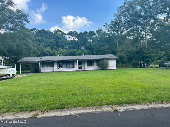 3701 Rollins Ave, Moss Pt, MS 39563