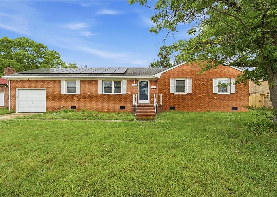 1st image of 3436 Petunia Cres
