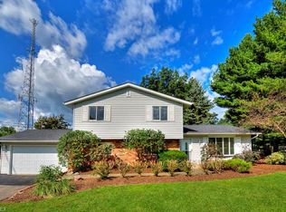 11542 Chillicothe Rd, Chesterland, OH 44026