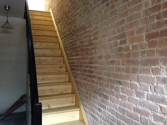 Rented by Arvik Group Real Estate | media 9