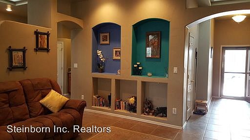 3rd image of 2560 Desert Cove Pl