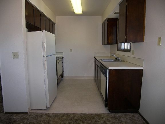 2nd image of 3631-3659 SE 33rd Ave #3637