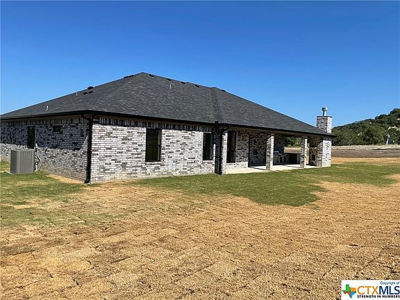 3rd image of 7116 Mountain View Dr