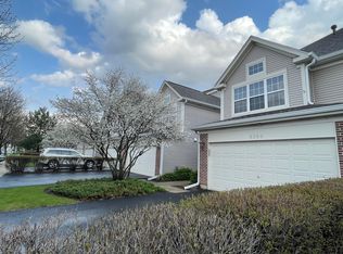 3296 Cool Springs Ct #3296, Naperville, IL 60564
