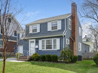 33 N Summit Ave, Chatham, NJ 07928