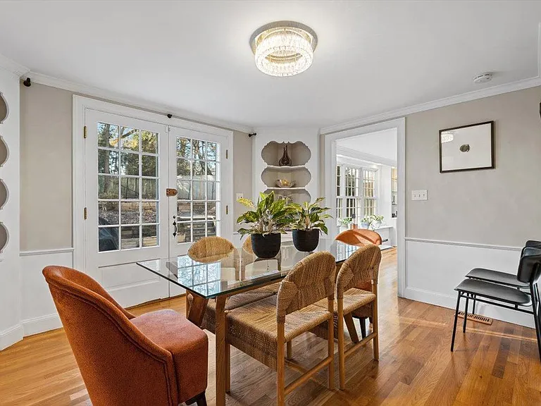 146 Arnold Rd — Photo 10