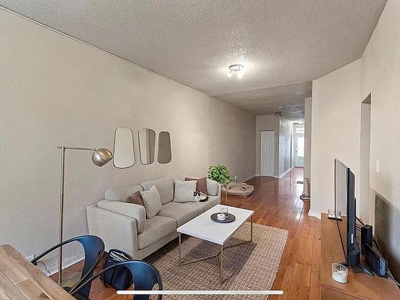 4th image of 4066 Shaw Blvd #1E