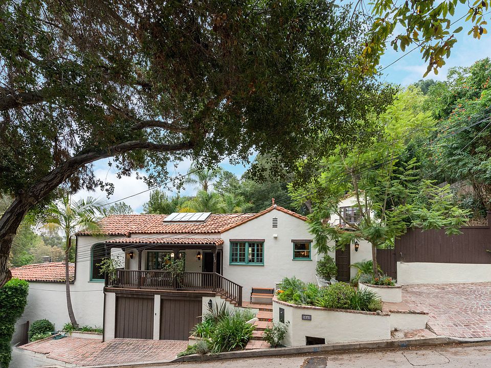 1st image of 8640 Wonderland Ave