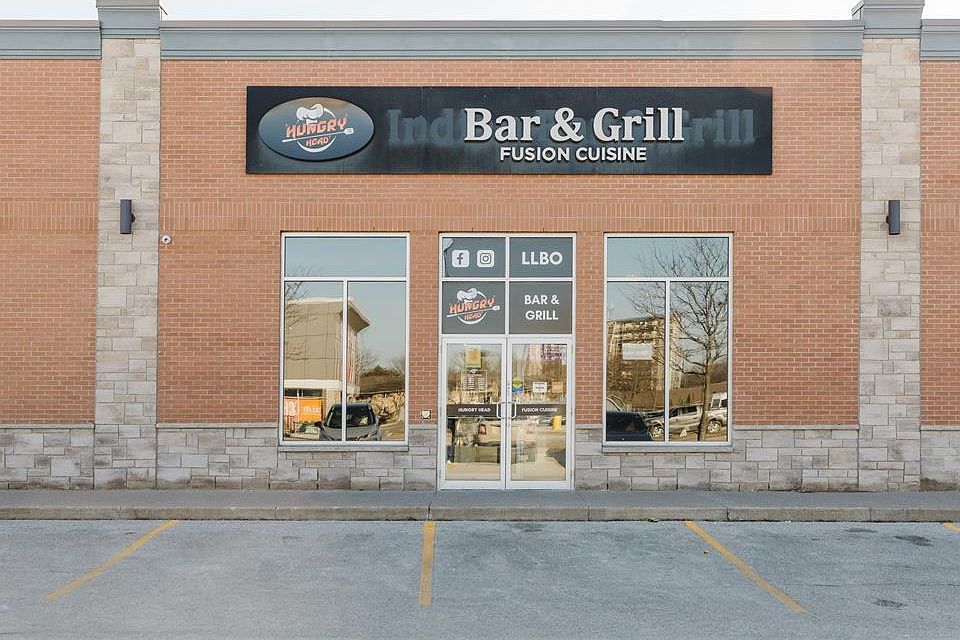 1st image of 1107 Lambton Mall Rd