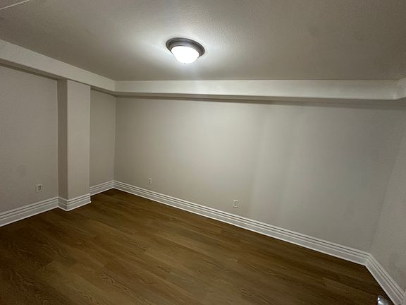 5th image of 5550 Ventura Canyon Ave