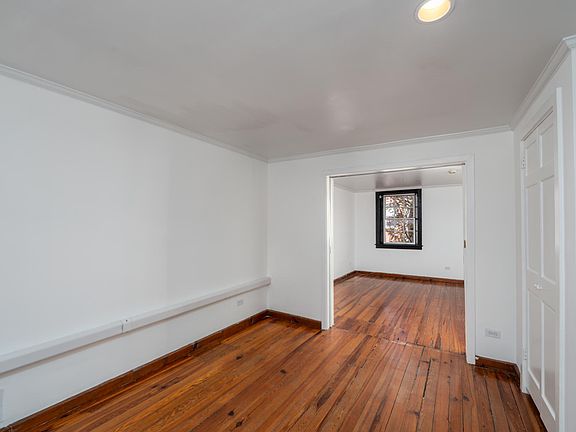 Den 2nd floor