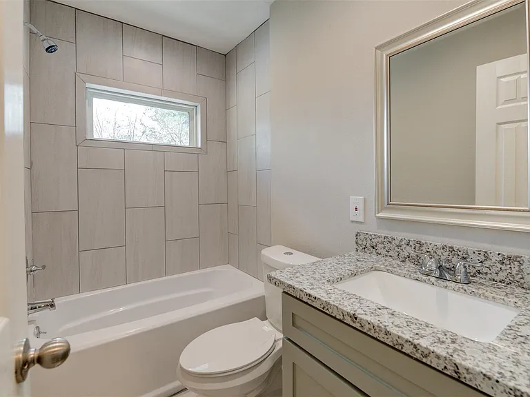 2214 McKee St — Photo 9
