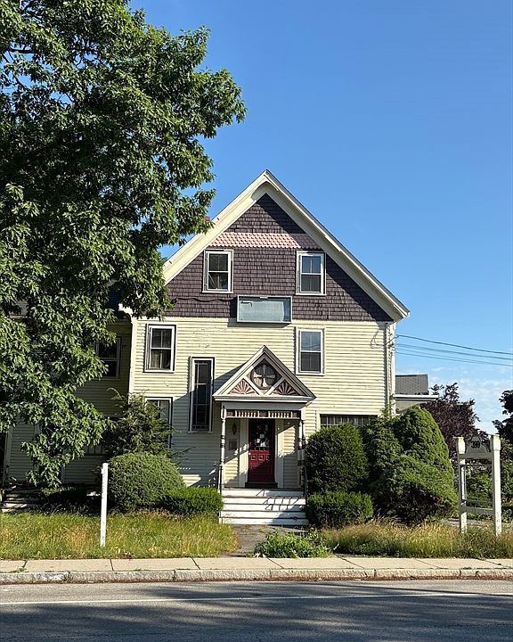 2nd image of 399 S Main St