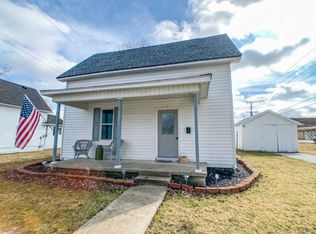 11 E Catherine St, Flora, IN 46929