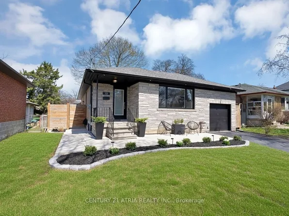 10 Dunrobin Dr, Toronto, ON M9B 2S9