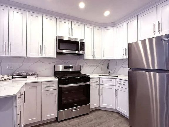 2nd image of 22-76 Steinway St #3