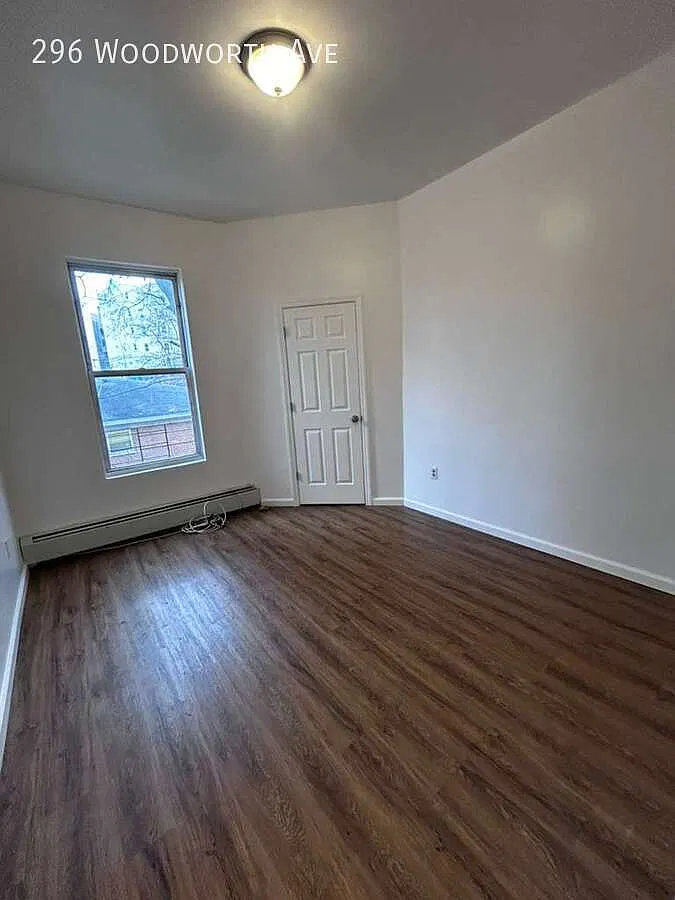 296 Woodworth Ave — Photo 3