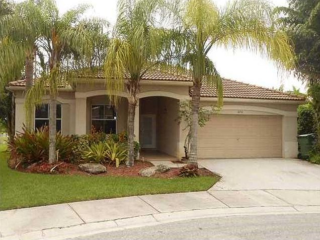 1st image of 1051 Chenille Cir