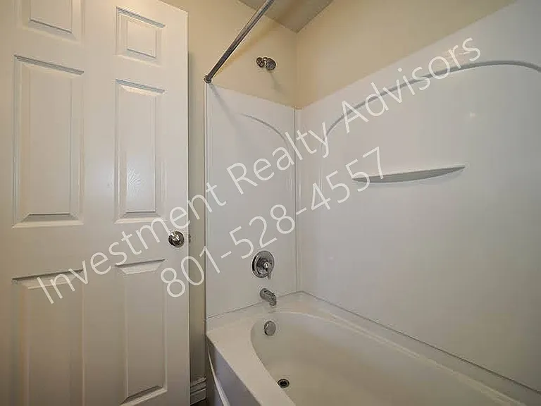 41 E Durham St — Photo 7