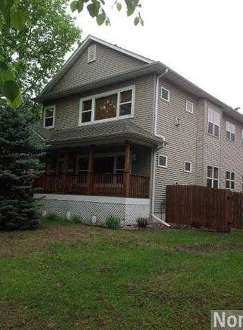 1st image of 2515 Polk St NE