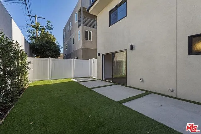 14167 Erwin — Photo 9