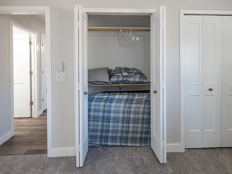 1060 Sunny Ridge Dr — Photo 19