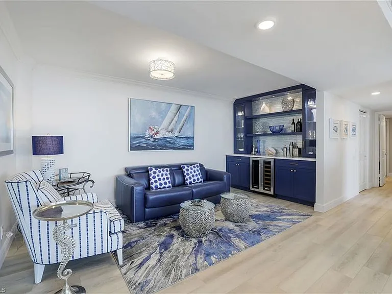 4041 Gulf Shore Blvd N #1705 — Photo 9