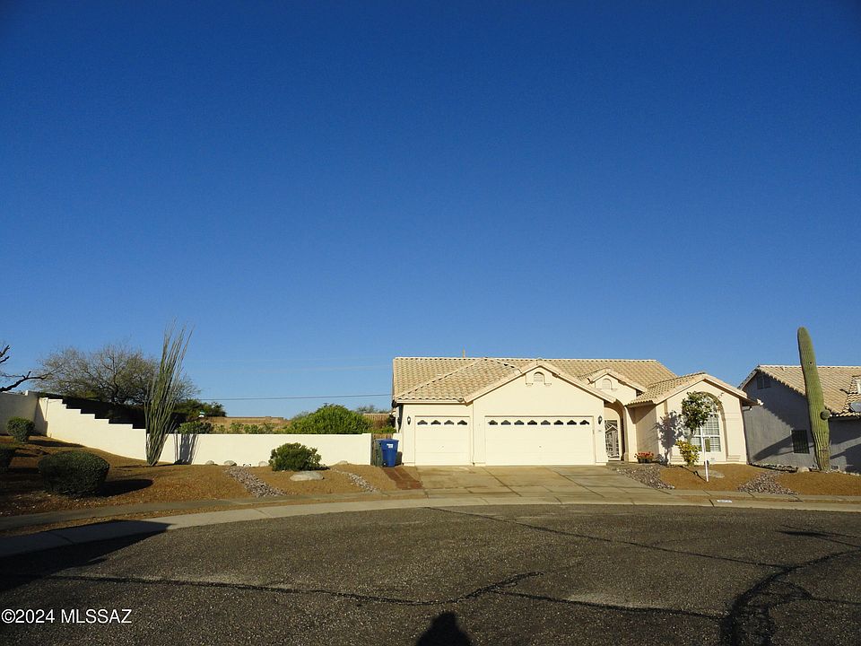 1st image of 880 S Bay Beach Ln
