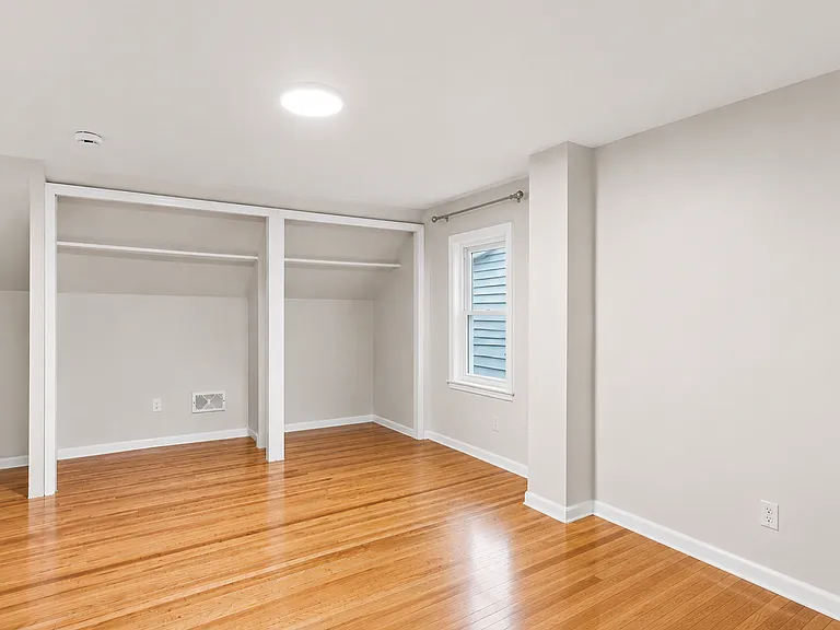 7221 Nicollet Ave S — Photo 20