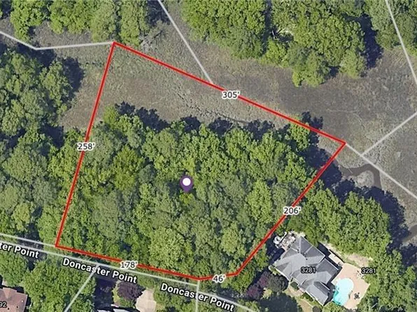 142A Doncaster Rd, Virginia Beach, VA 23452