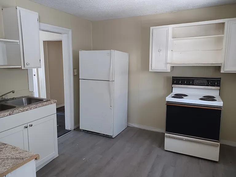 1005 Bullitt Ave SE #1 — Photo 7