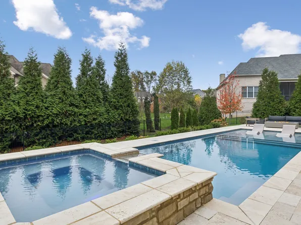300 Conoga Dr, Nolensville, TN 37135