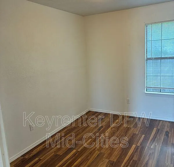 13320 White Settlement Rd #A — Photo 5