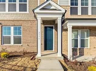 2536 Forge Village Way, Apex, NC 27523