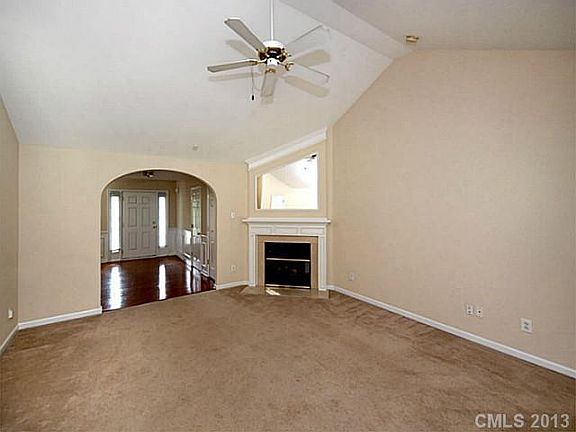 4th image of 1454 Deer Forest Dr