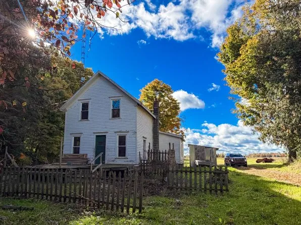 7823 Metzke Rd, Alpena, MI 49707