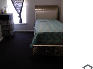 1221 N Bond St APT 1, Baltimore, MD 21213