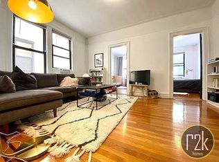 3418 28th St APT 3F, Astoria, NY 11106