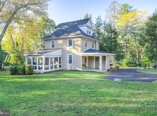 325 Bellaire Ave, Fort Washington, PA 19034