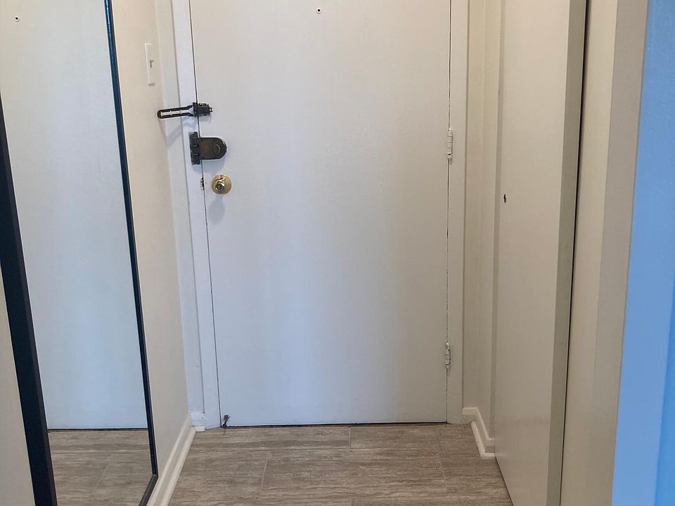 1st image of 4880 N Marine Dr APT 610