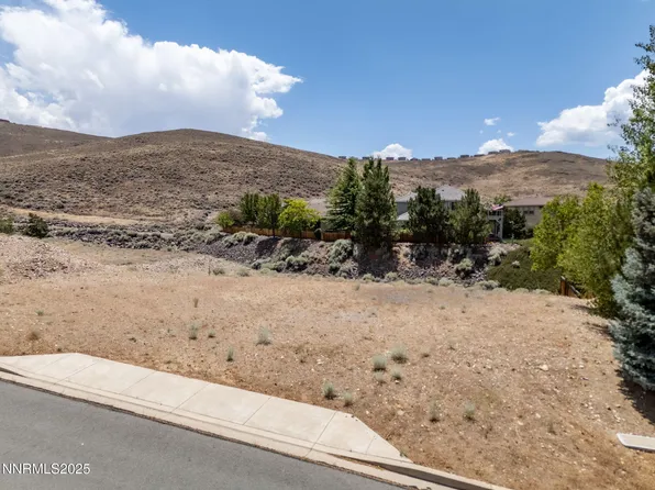 5845 Single Foot Ct, Sparks, NV 89436