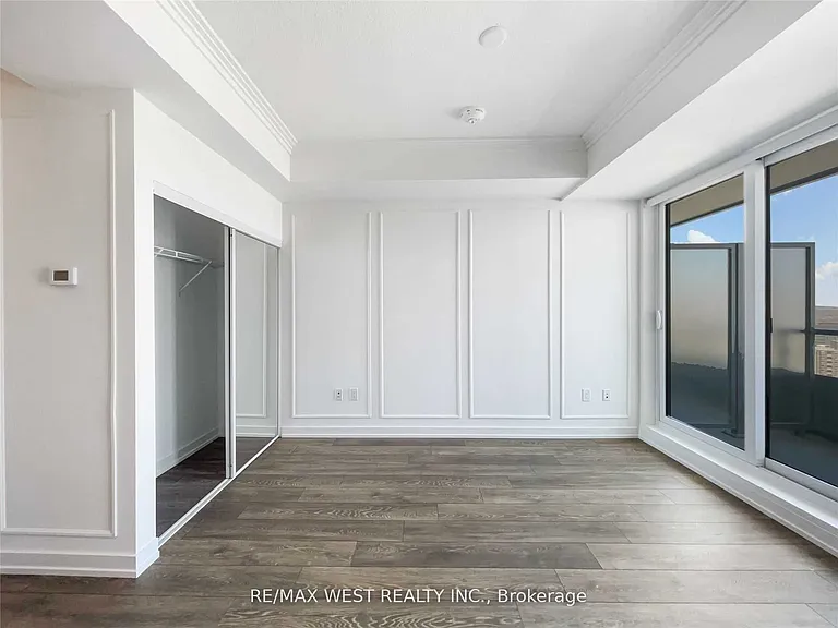 225 Sumach St #2802 — Photo 11