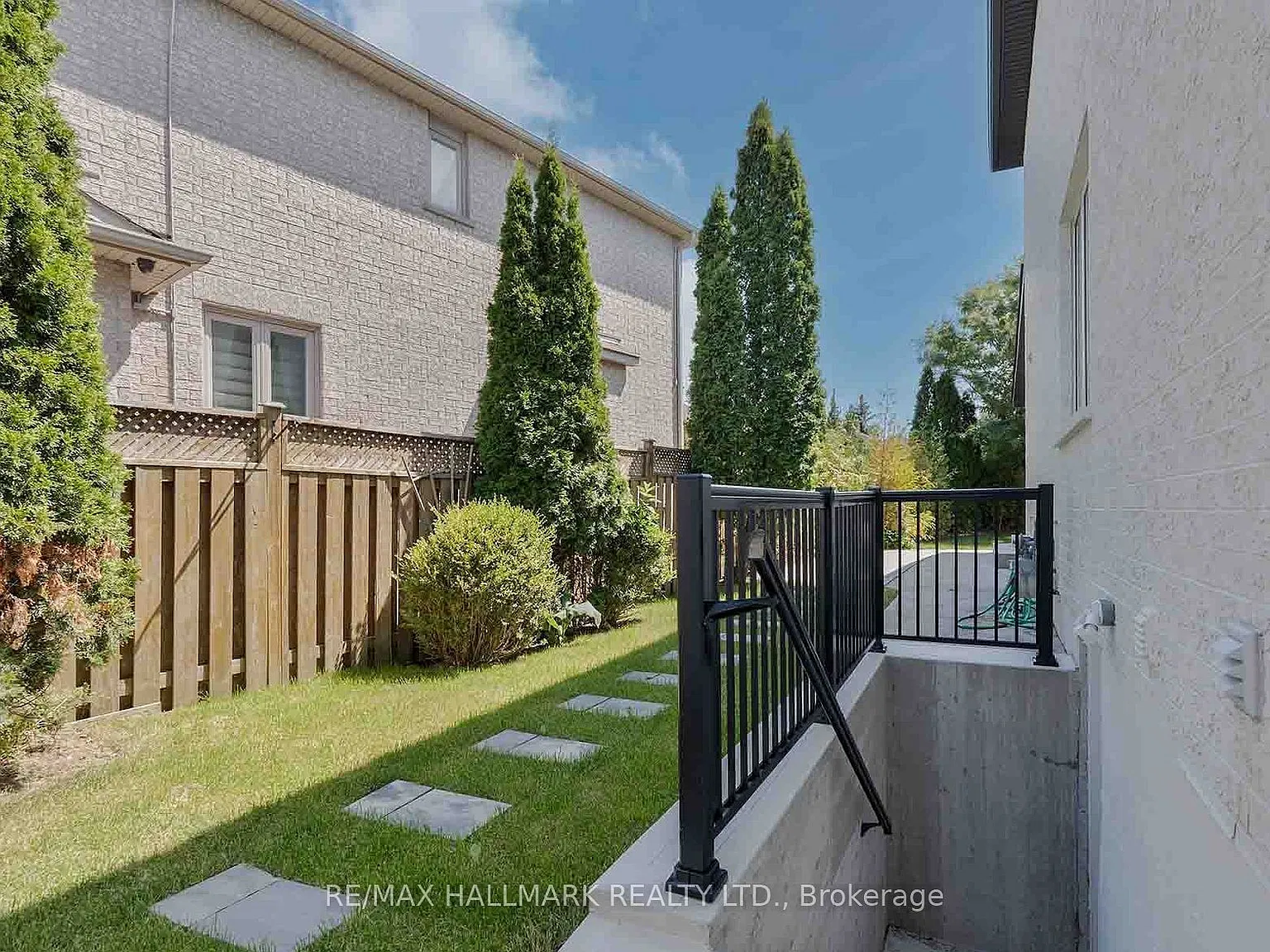 2 bed, $2,200 — Photo 2