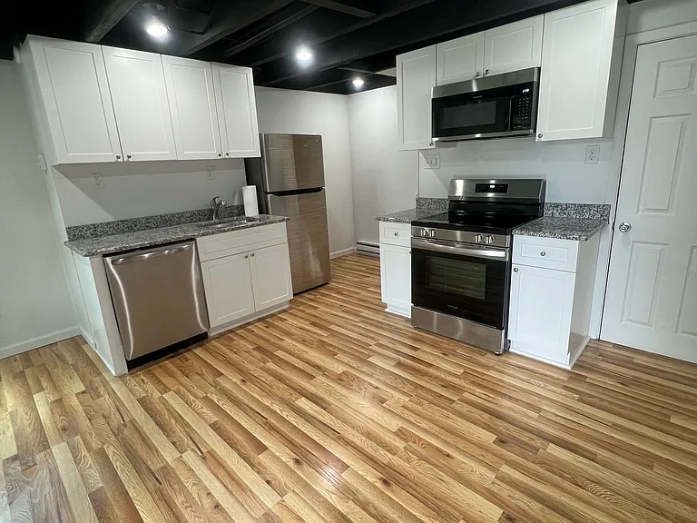 365 Lenni Rd #A — Photo 4