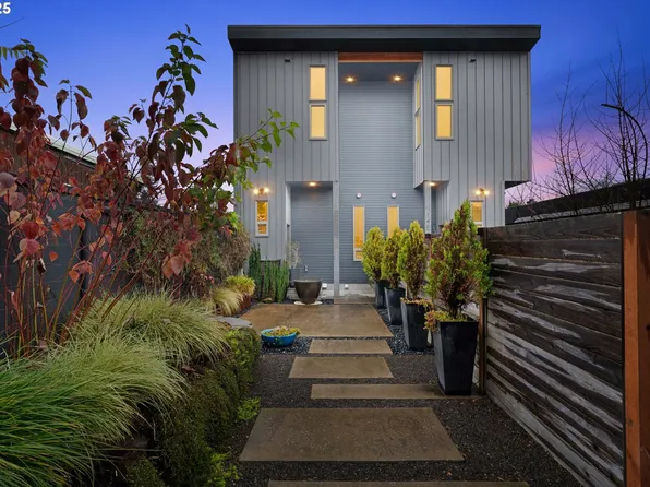 1460 Willamette St, Eugene, OR 97401