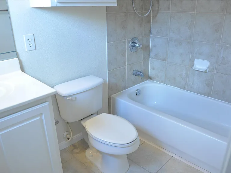 12707 Boheme Dr #906 — Photo 22