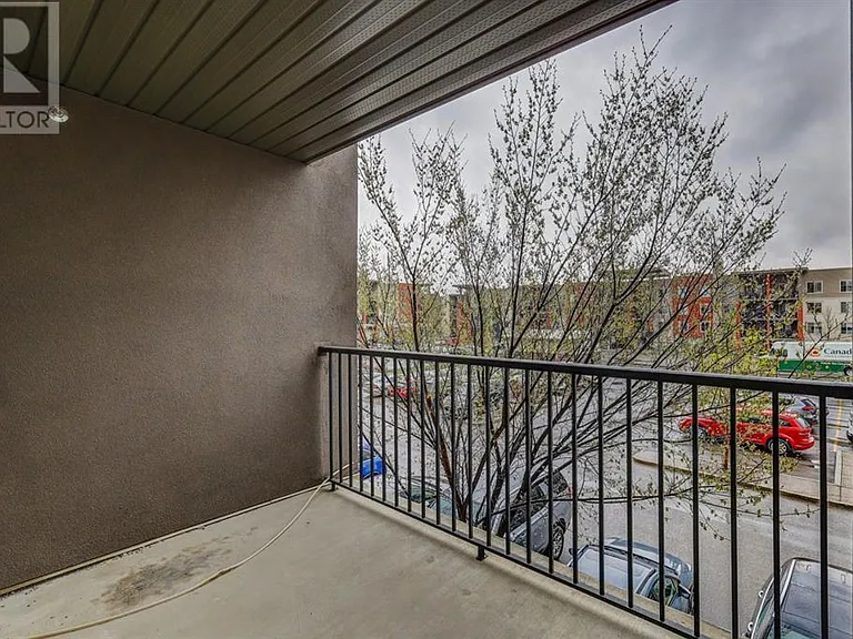 403 Mackenzie Way SW #7210 — Photo 22