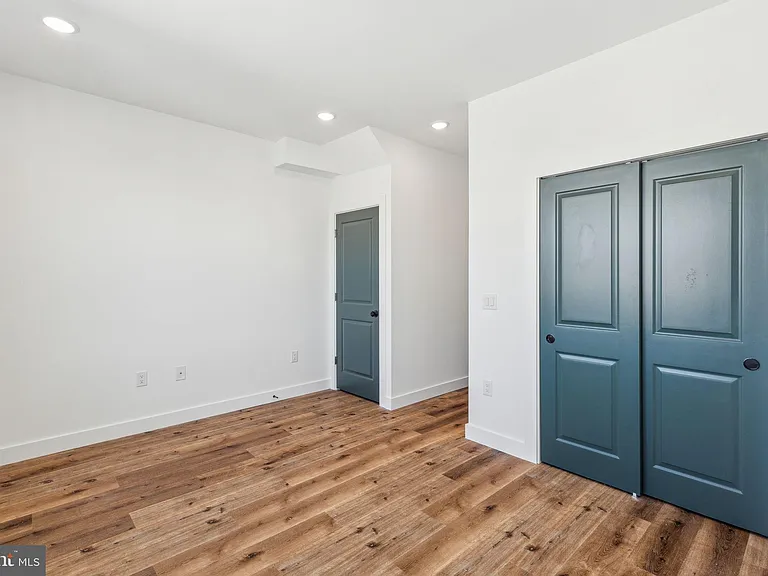 415 W York St #2 — Photo 18